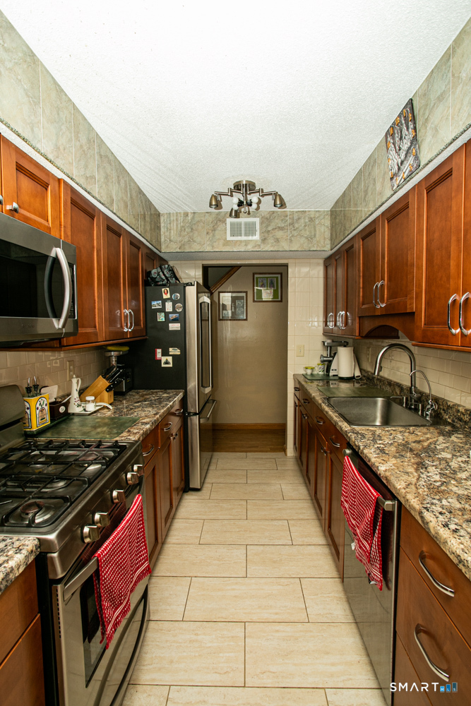 5 Talcott Forest Road, Unit U Farmington, CT 06032 - Photo 5 of 14