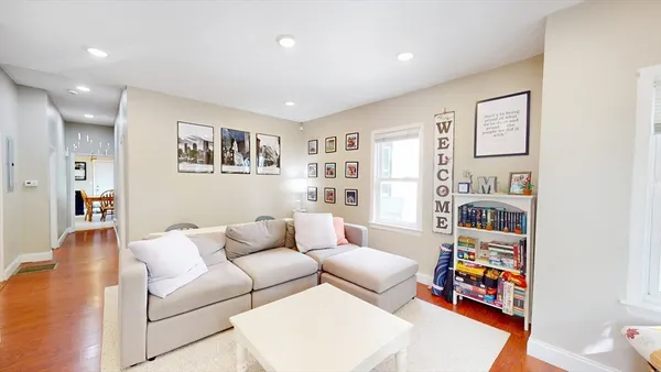 $3,750 | 34 Sargent Avenue, Unit 1, Somerville, MA 02145