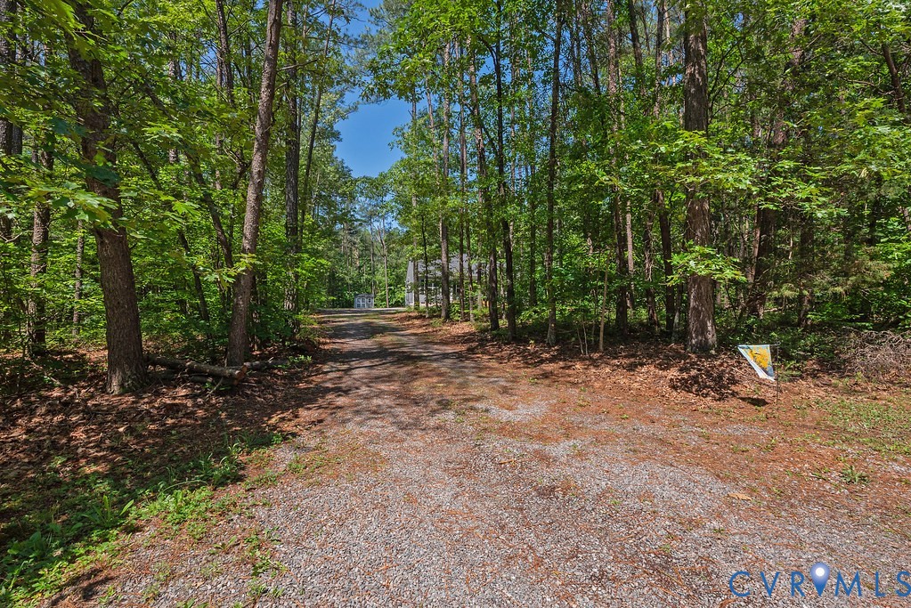 1046 Orchid Road Mineral, VA 23117 - Photo 32 of 50 Pull in the private driveway!