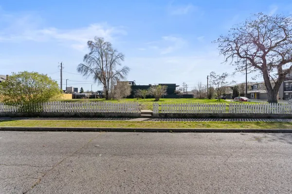 $1,350,000 | 614 North Oak Street, Spokane, WA 99201