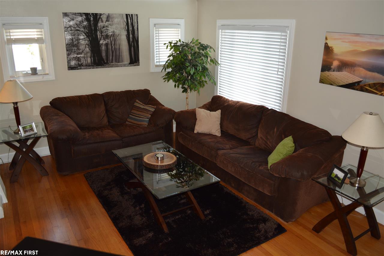 22348 Hayes Avenue Eastpointe, MI 48021 - Photo 2 of 39 31324551-1.JPG