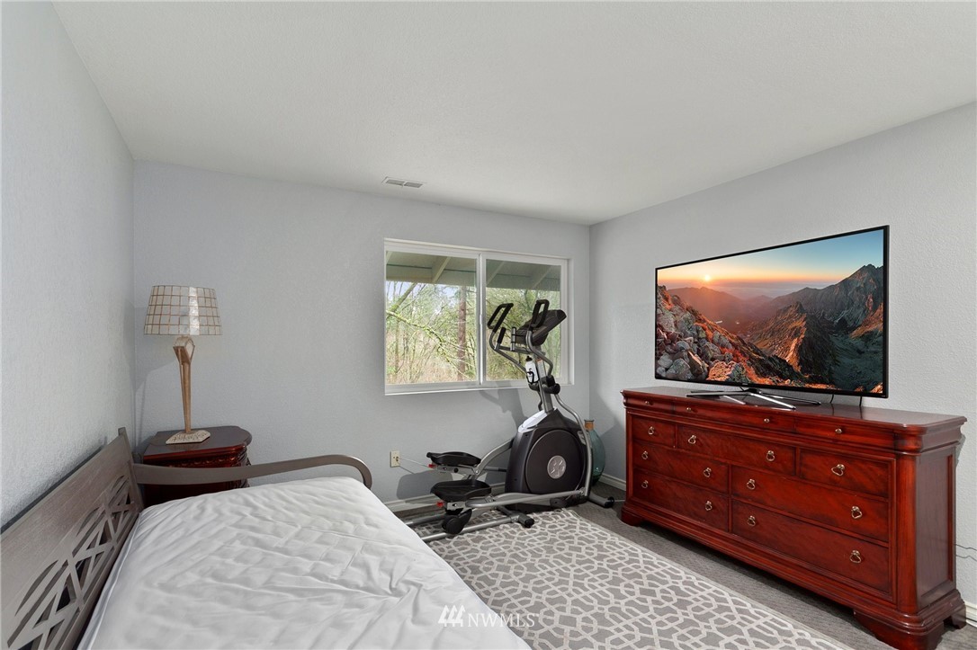 2958 Kennewick Place Northeast Renton, WA 98056 - Photo 22 of 32 Gallery Image 22