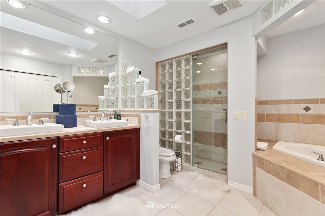 2958 Kennewick Place Northeast Renton, WA 98056 - Photo 28 of 32 Gallery Image 28