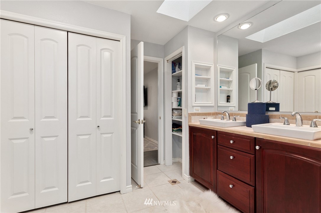 2958 Kennewick Place Northeast Renton, WA 98056 - Photo 29 of 32 Gallery Image 29