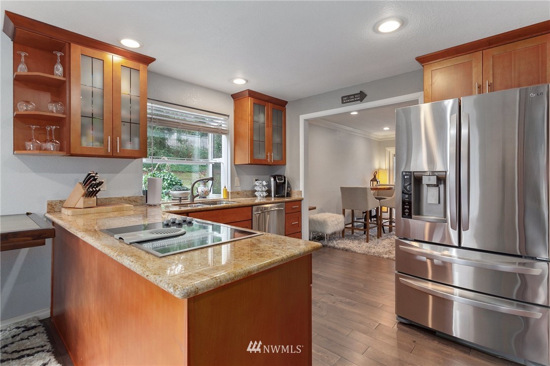2958 Kennewick Place Northeast Renton, WA 98056 - Photo 10 of 32 Gallery Image 10