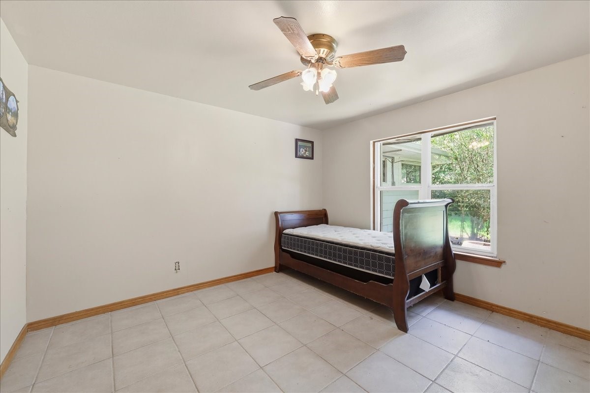 46721 Interstate 10 Winnie, TX 77665 - Photo 23 of 38