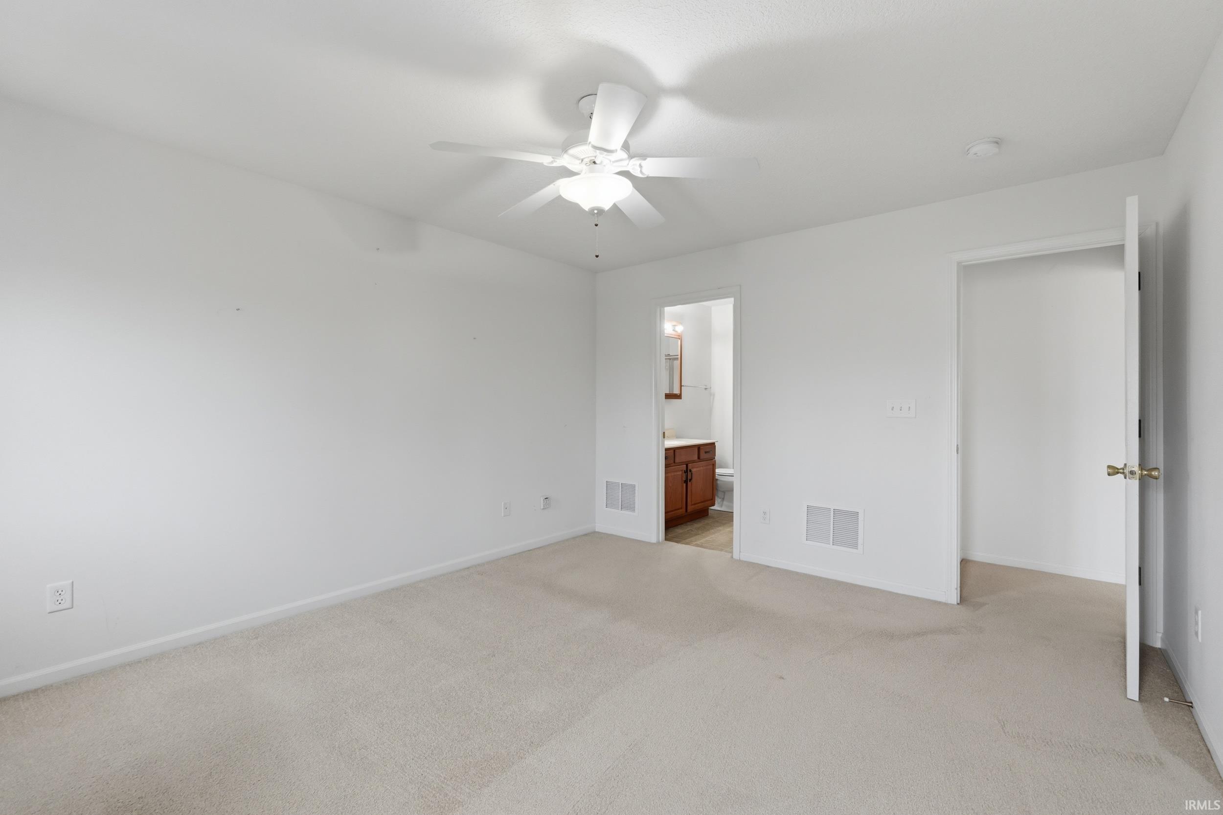 7519 Bowlander Way Fort Wayne, IN 46835 - Photo 22 of 32