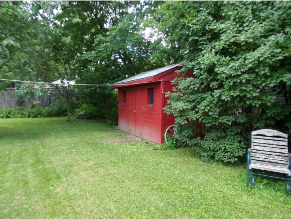 212 Prospect Street Bennington, VT 05201 - Photo 13 of 16 Gallery Image 13