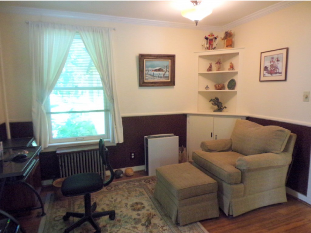 212 Prospect Street Bennington, VT 05201 - Photo 7 of 16 Gallery Image 7