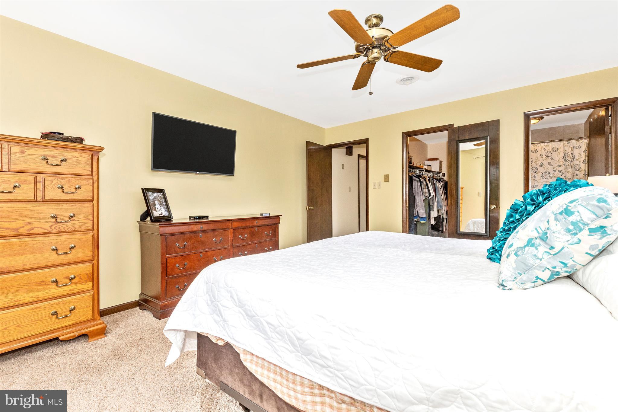 2812 Monument Road Myersville, MD 21773 - Photo 17 of 49 Master Bedroom