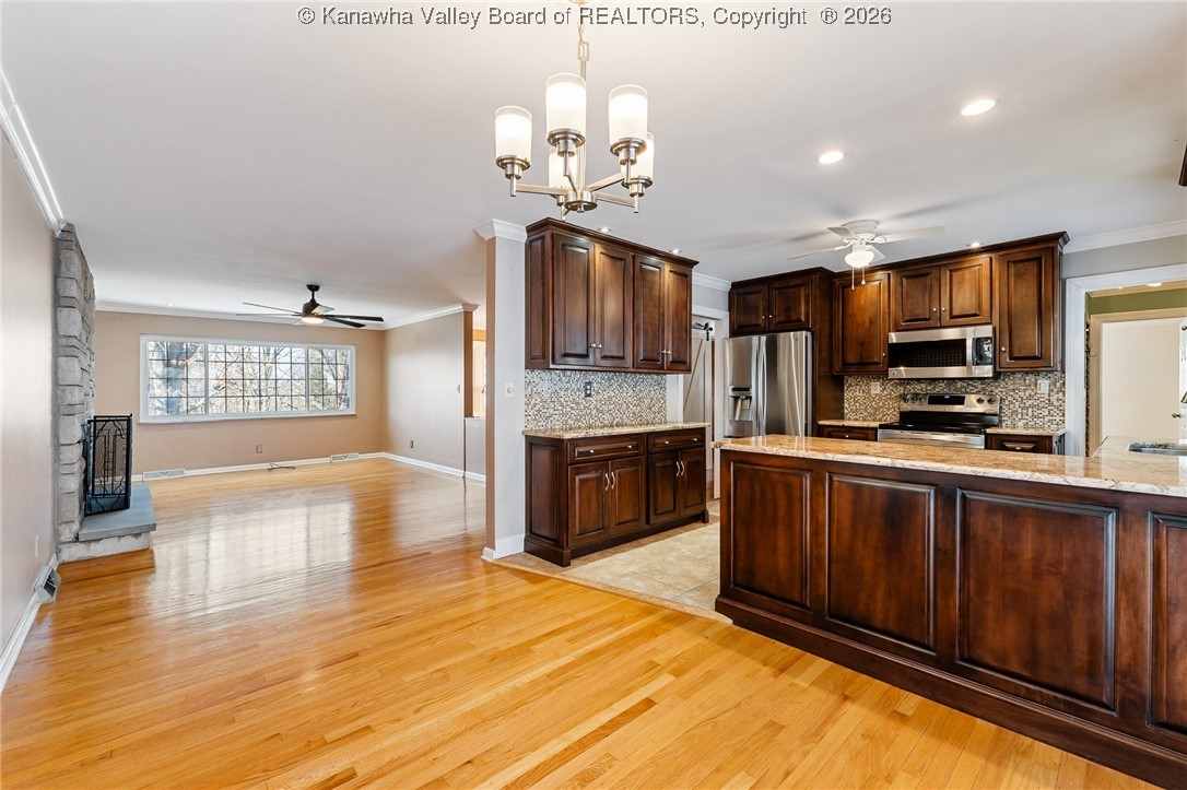 1512 Ravinia Road Charleston, WV 25314 - Photo 9 of 30 Gallery Image 9
