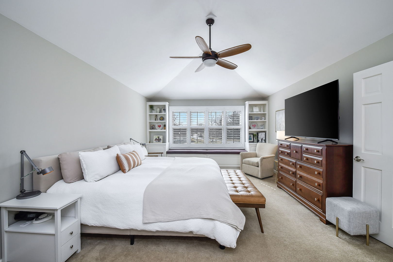 75 Hawkins Circle Wheaton, IL 60189 - Photo 22 of 45 a bedroom with a bed and a flat screen tv