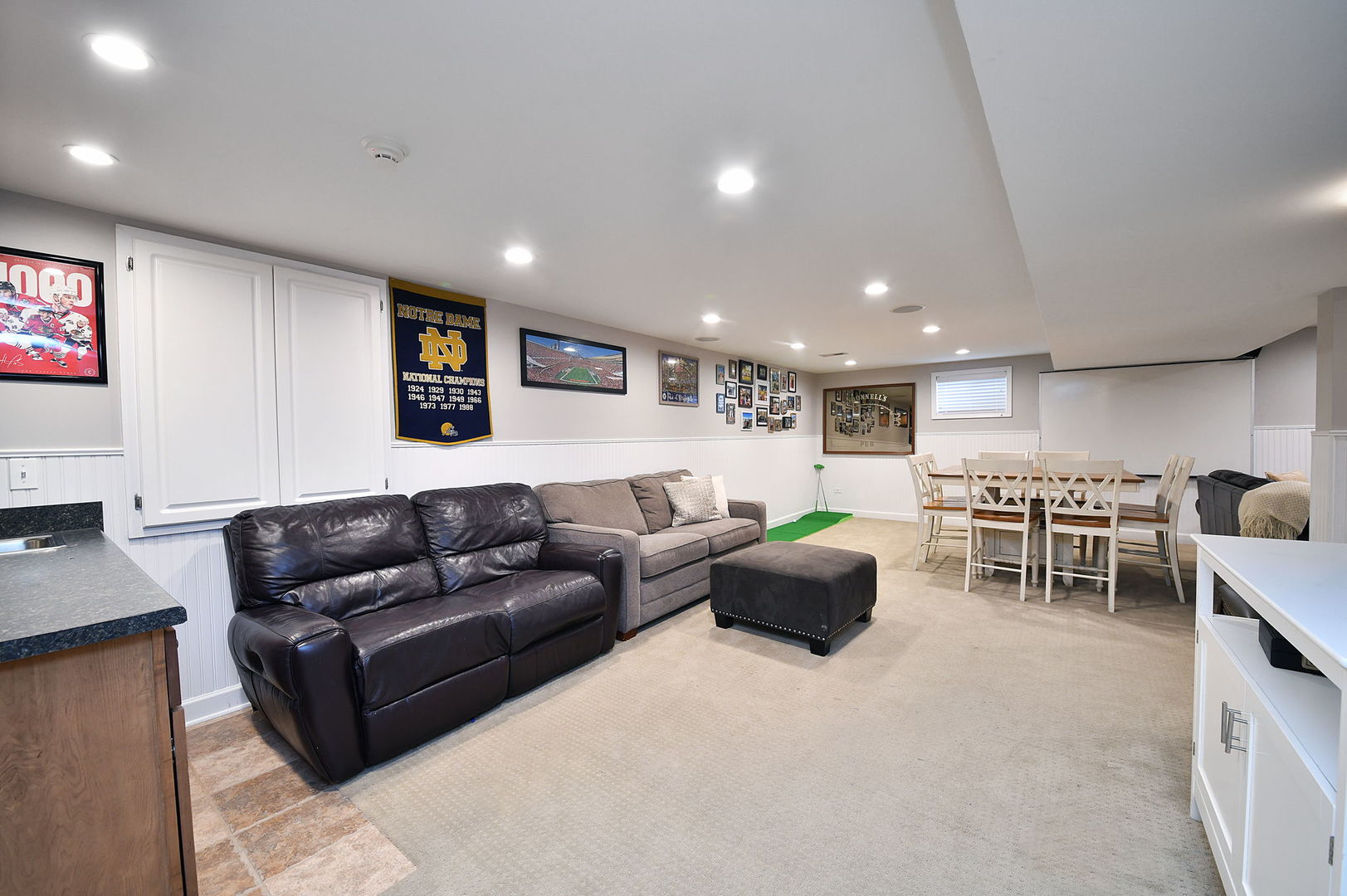 75 Hawkins Circle Wheaton, IL 60189 - Photo 33 of 45 a living room with furniture and a table