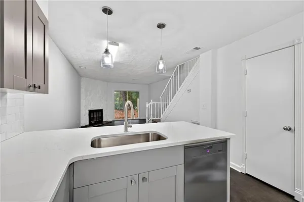 $1,550 | 6716 Colchester Place Northwest, Norcross, GA 30093