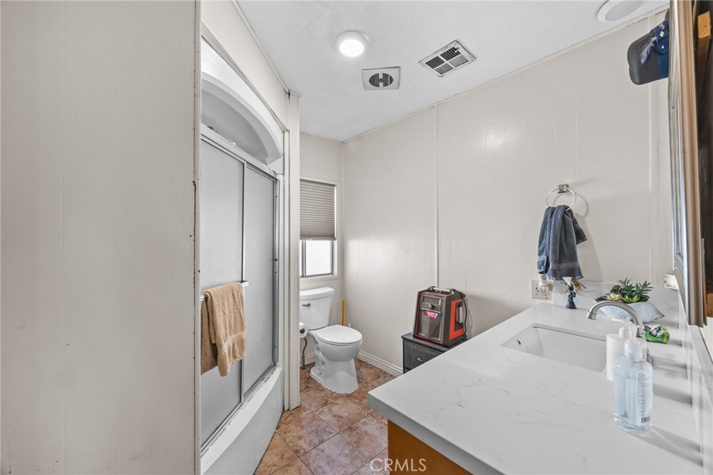23301 Ridge Rte Drive, Unit 109 Laguna Hills, CA 92653 - Photo 43 of 46
