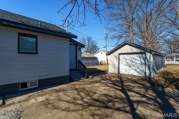 $129,900 | 1709 Moro Avenue, Granite City, IL 62040