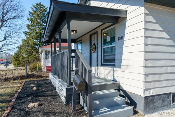 $129,900 | 1709 Moro Avenue, Granite City, IL 62040