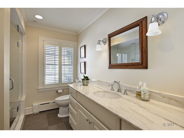 328 Sheridan Road Winnetka, IL 60093 - Photo 13 of 17