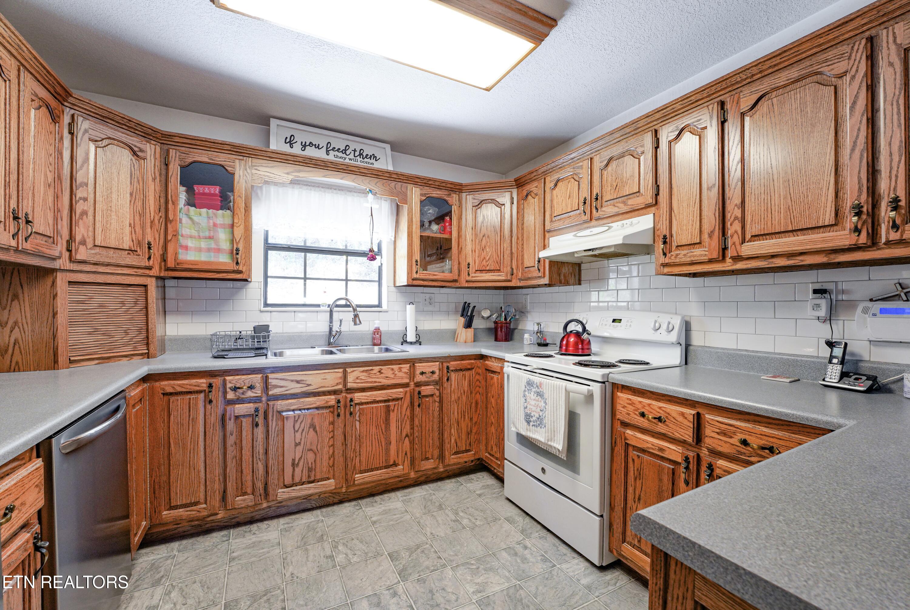 145 Citico Road Vonore, TN 37885 - Photo 24 of 55 CiticoRoad_Drone_FarrahCox-25