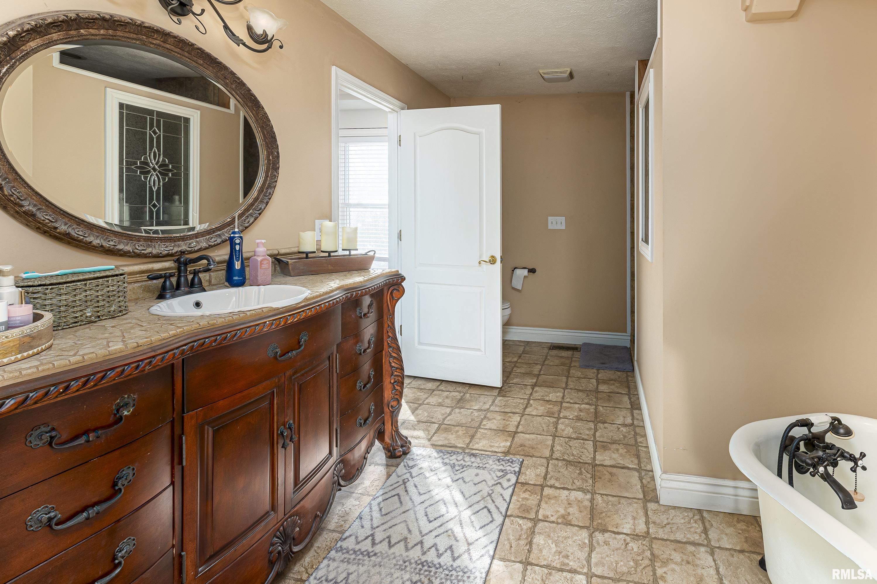 11674 Hafer Road Carterville, IL 62918 - Photo 21 of 56 Gallery Image 21