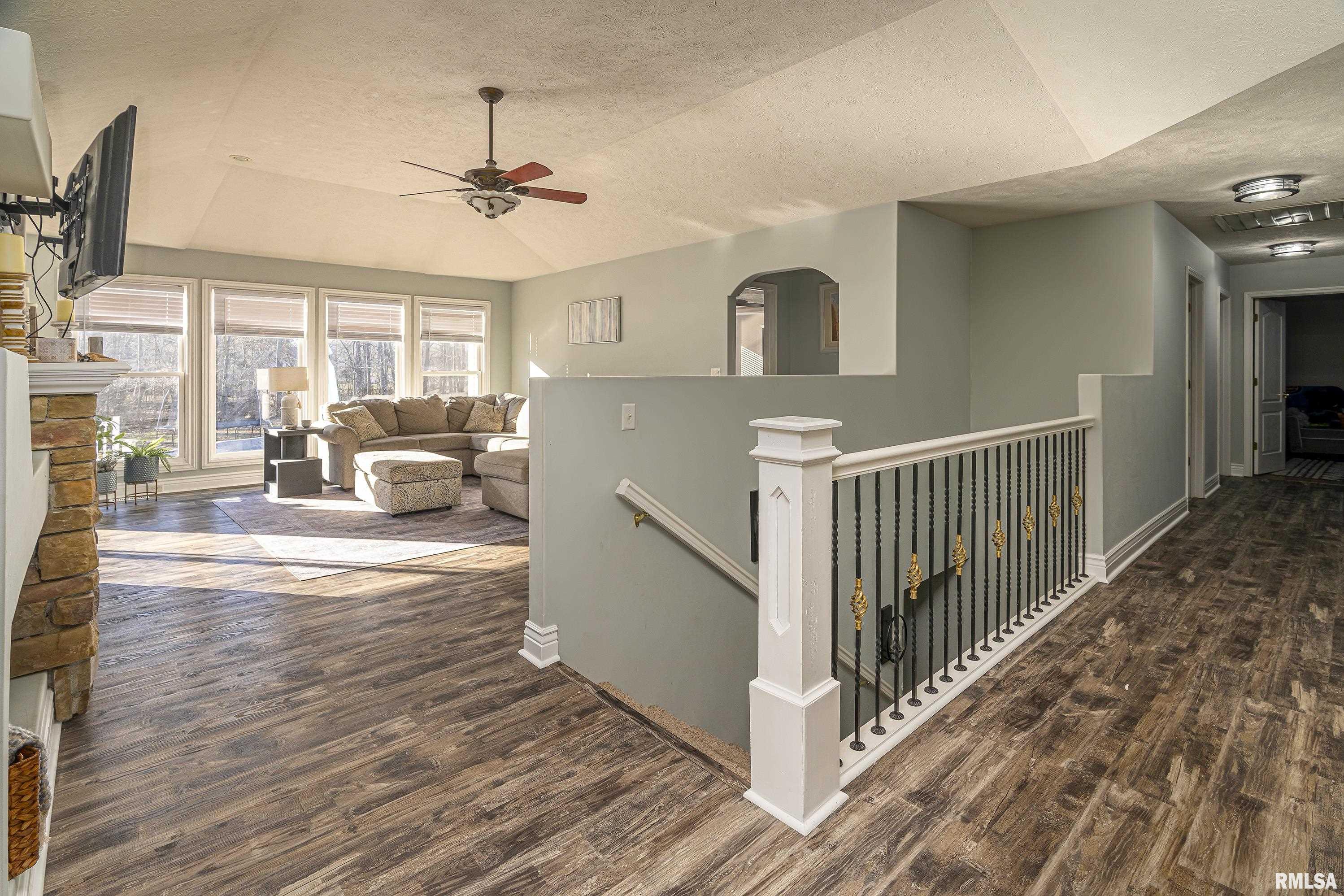 11674 Hafer Road Carterville, IL 62918 - Photo 32 of 56 Gallery Image 32