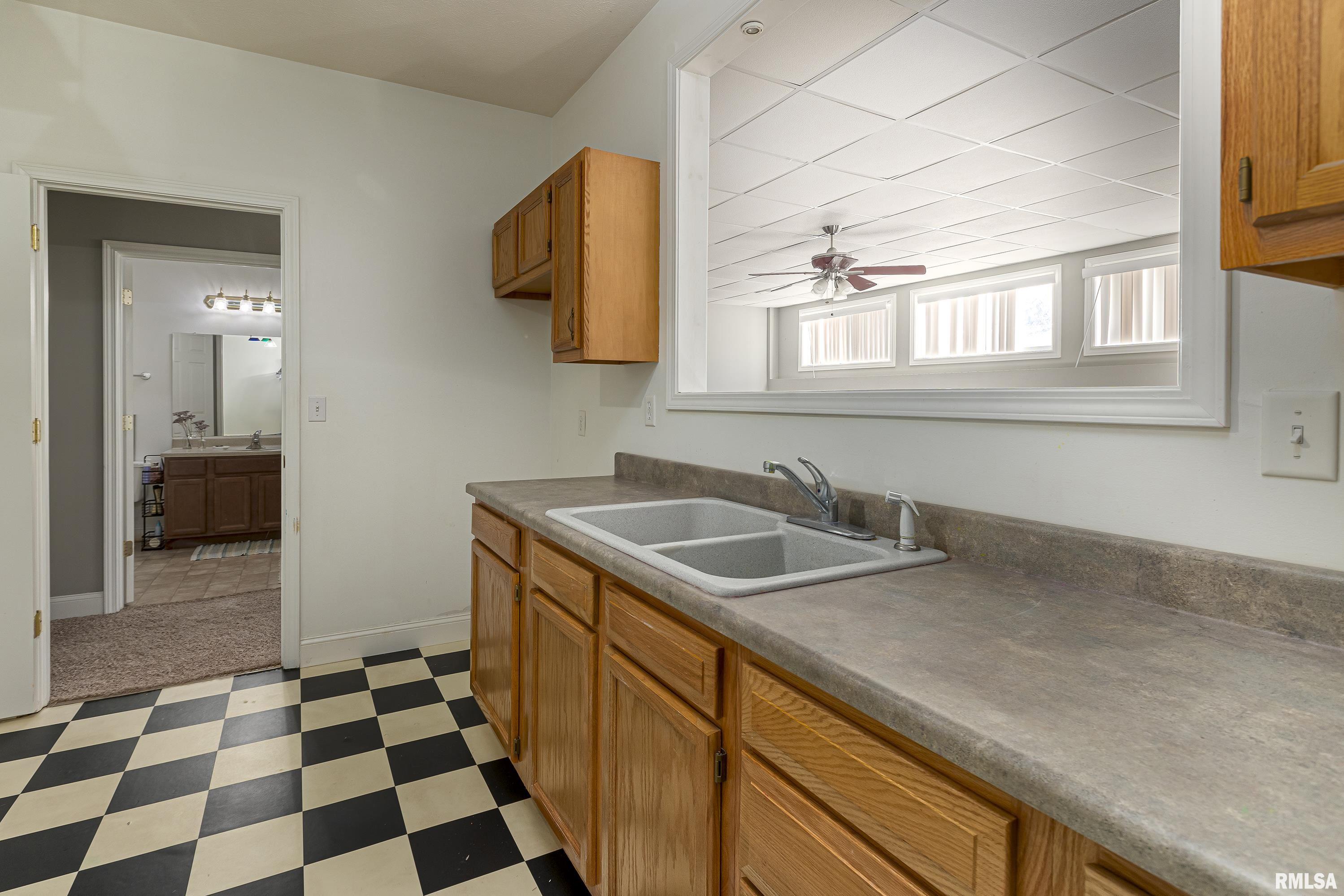 11674 Hafer Road Carterville, IL 62918 - Photo 39 of 56 Gallery Image 39