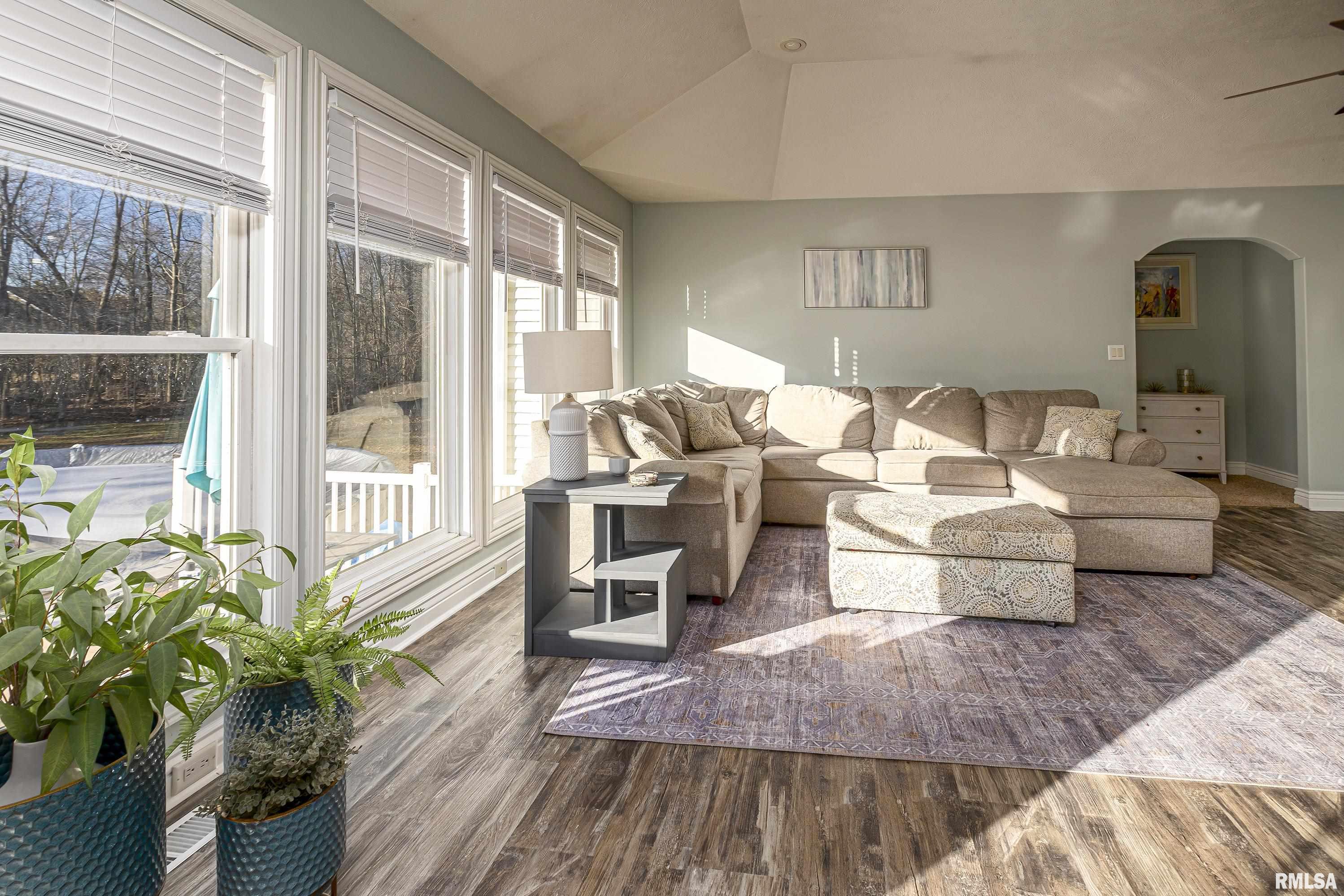 11674 Hafer Road Carterville, IL 62918 - Photo 7 of 56 Gallery Image 7