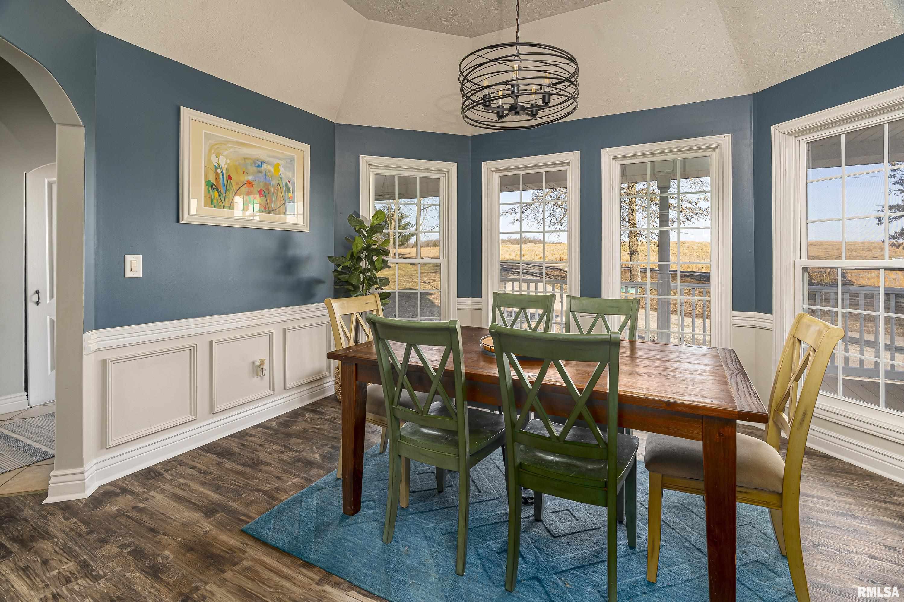 11674 Hafer Road Carterville, IL 62918 - Photo 10 of 56 Gallery Image 10