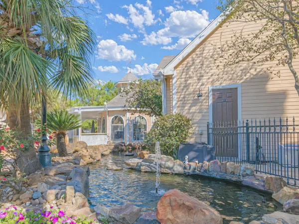 $130,000 | 2300 Old Spanish Trail, Unit 1066, Houston, TX 77054
