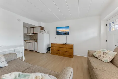 $289,000 | 2101 Surf Avenue, Unit 105, North Wildwood, NJ 08260