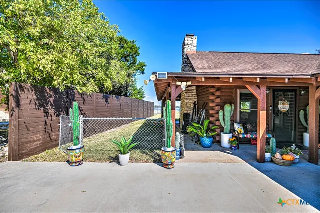 an outdoor view of the patio