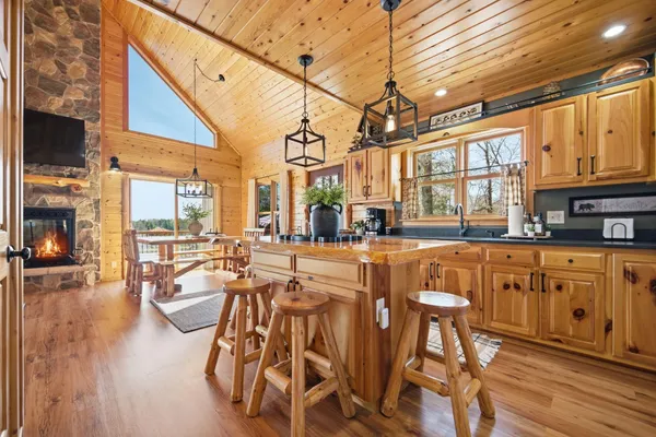 $799,900 | N9705 Bear Trail Lane, Spooner, WI 54801