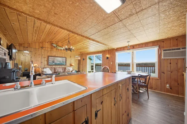$799,900 | N9705 Bear Trail Lane, Spooner, WI 54801