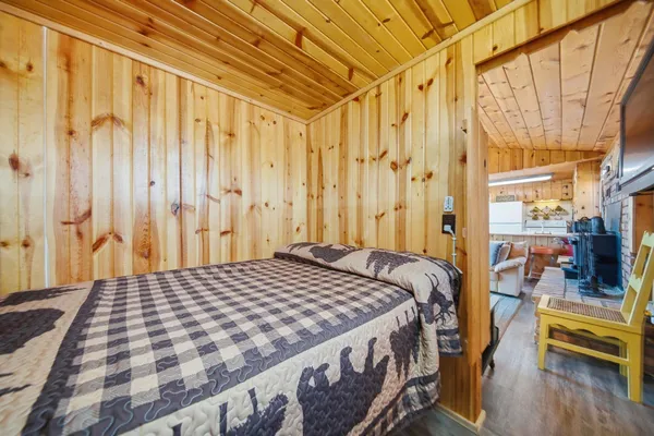 $799,900 | N9705 Bear Trail Lane, Spooner, WI 54801