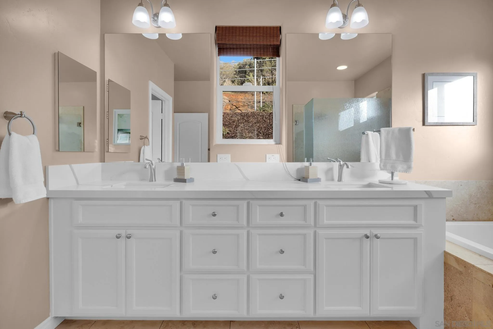 578 North Alpine Trail Road Alpine, CA 91901 - Photo 20 of 50 a bathroom with a sink vanity and a mirror