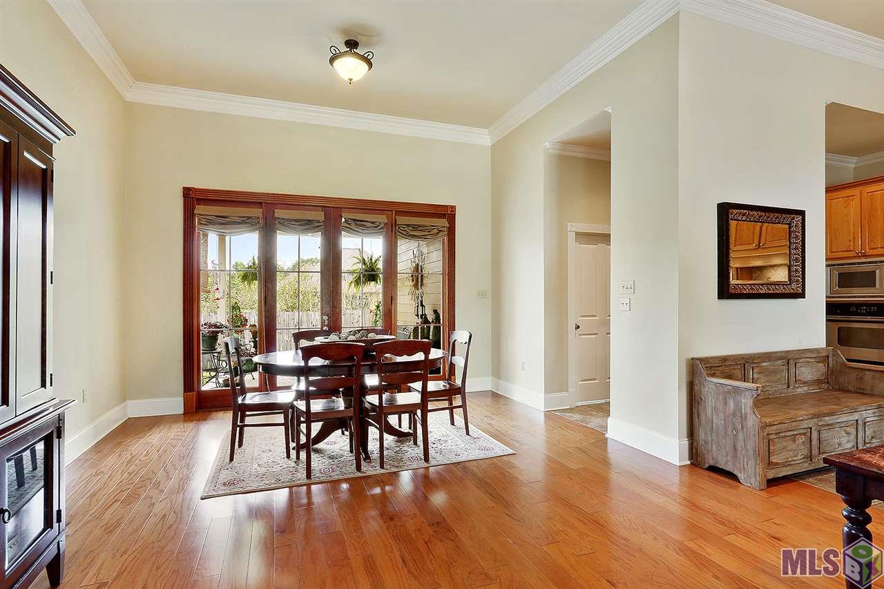 Dining room with french doors
