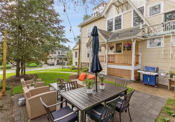 $2,900 | 259 Gibbs Avenue, Unit 5, Newport, RI 02840