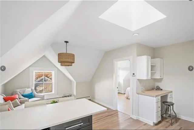 $2,900 | 259 Gibbs Avenue, Unit 5, Newport, RI 02840