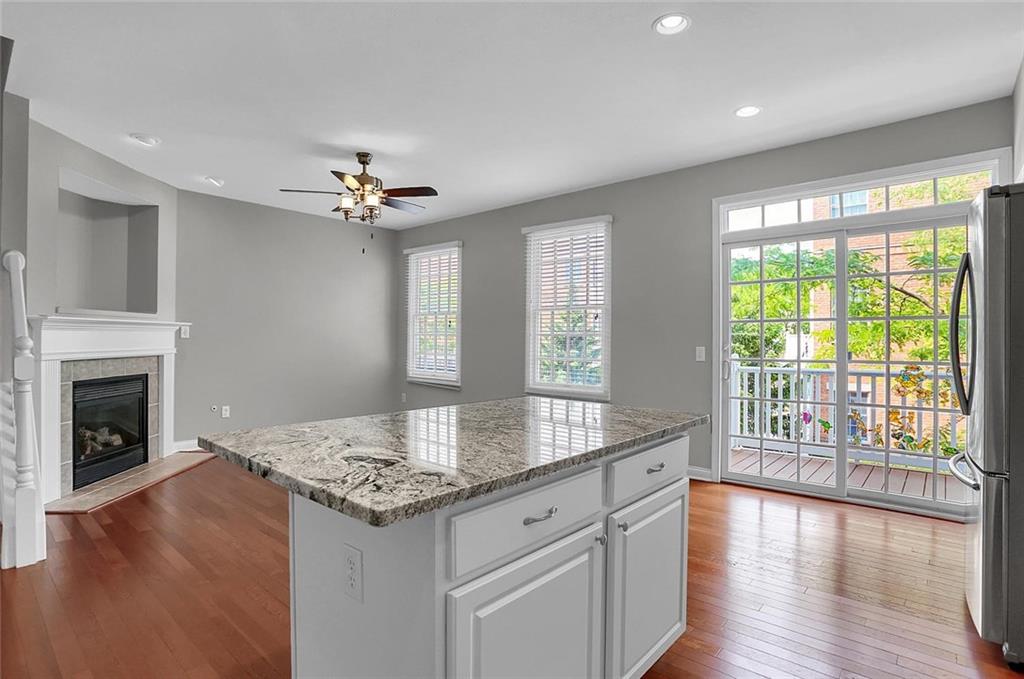 2000 Rhettsbury Street Carmel, IN 46032 - Photo 13 of 48