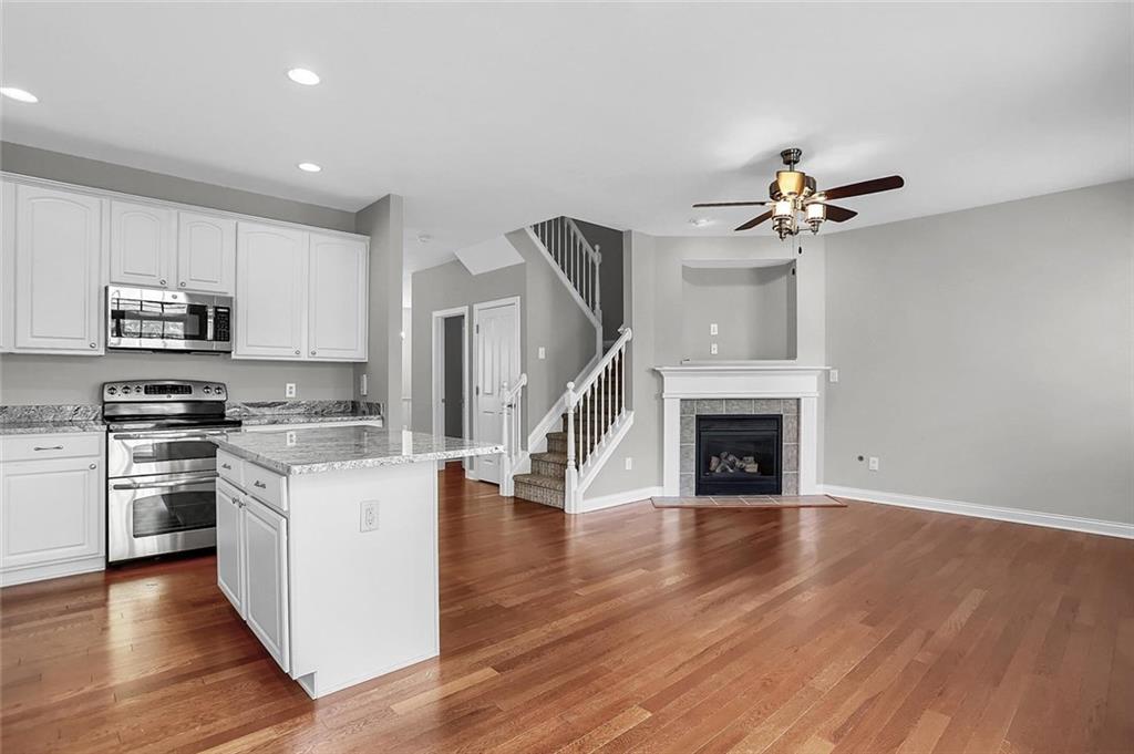 2000 Rhettsbury Street Carmel, IN 46032 - Photo 16 of 48