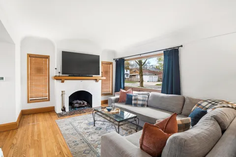 $389,000 | 3052 South 46th Street, Milwaukee, WI 53219