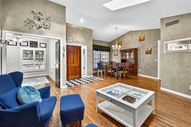 $550,000 | 2835 Hammock Drive, Plant City, FL 33566