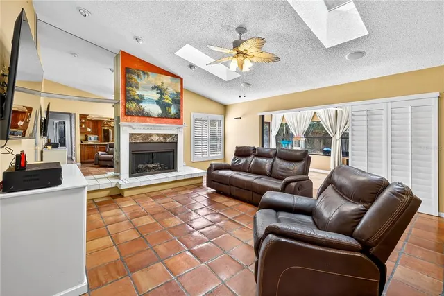 $550,000 | 2835 Hammock Drive, Plant City, FL 33566