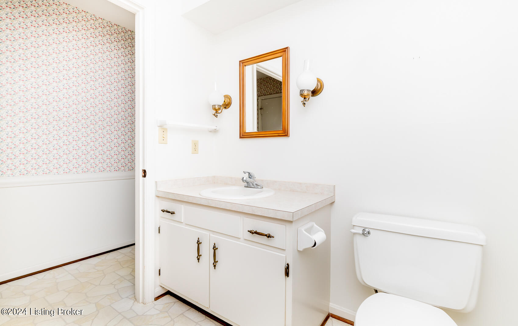 2415 Hayward Road Louisville, KY 40242 - Photo 72 of 88 HWR-172