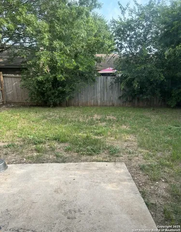 $1,250 | 6858 Maple Springs, San Antonio, TX 78249