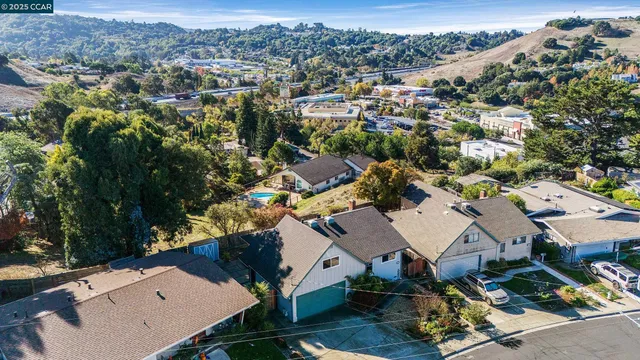 $719,900 | 2543 Francis Drive, Pinole, CA 94564