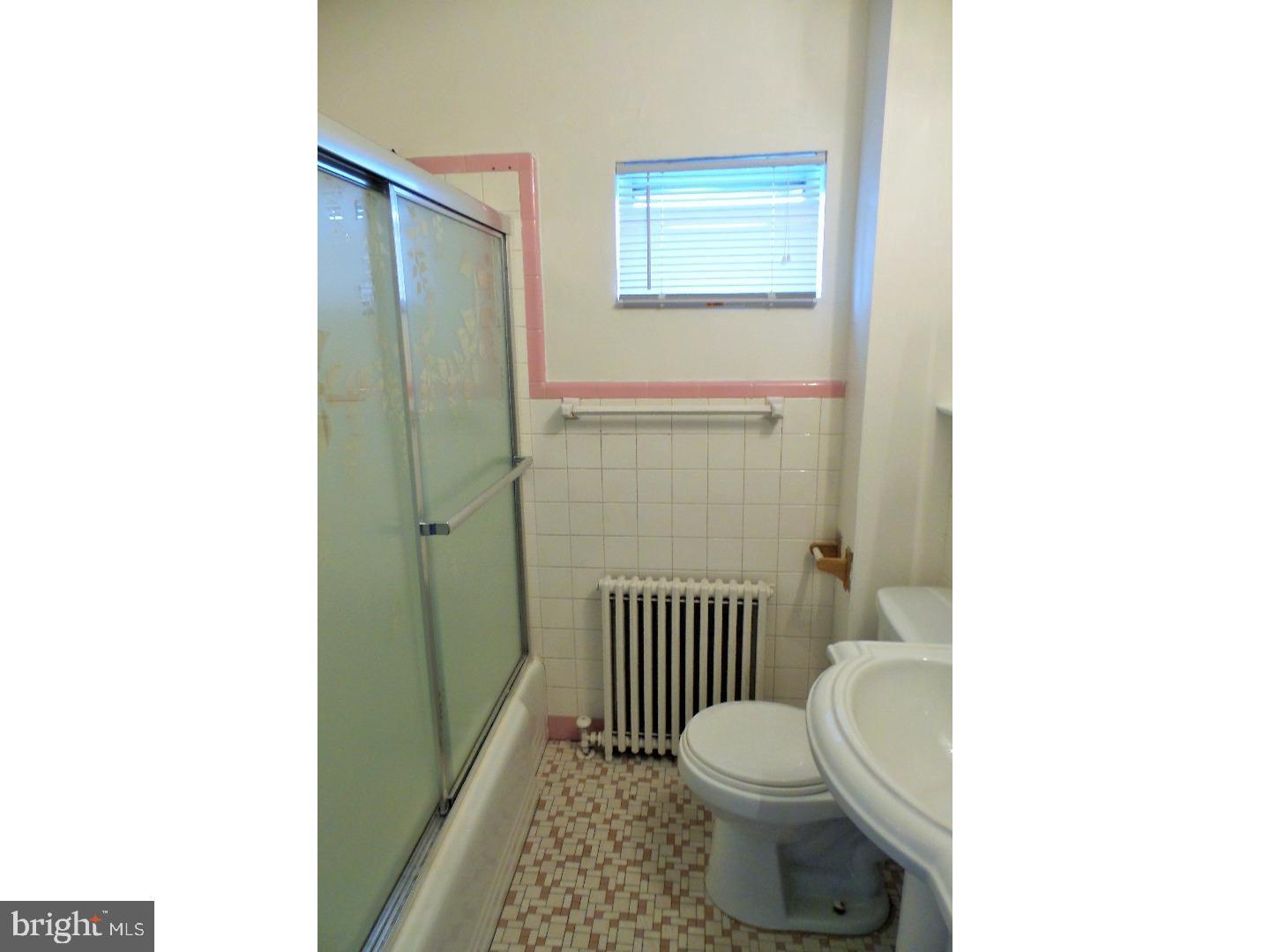 326 Fountain Street, Unit 2 Philadelphia, PA 19128 - Photo 11 of 19 Bathroom