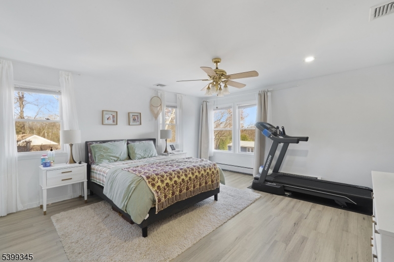 499 Diamond Spring Road Denville, NJ 07834 - Photo 12 of 23