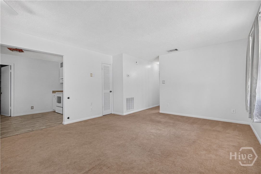 551 Ashmore Road Hinesville, GA 31313 - Photo 7 of 34 Gallery Image 7