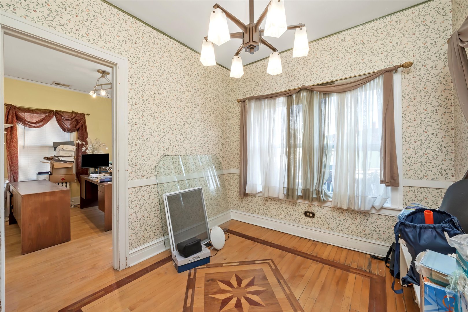 6858 Riverside Drive Berwyn, IL 60402 - Photo 13 of 36